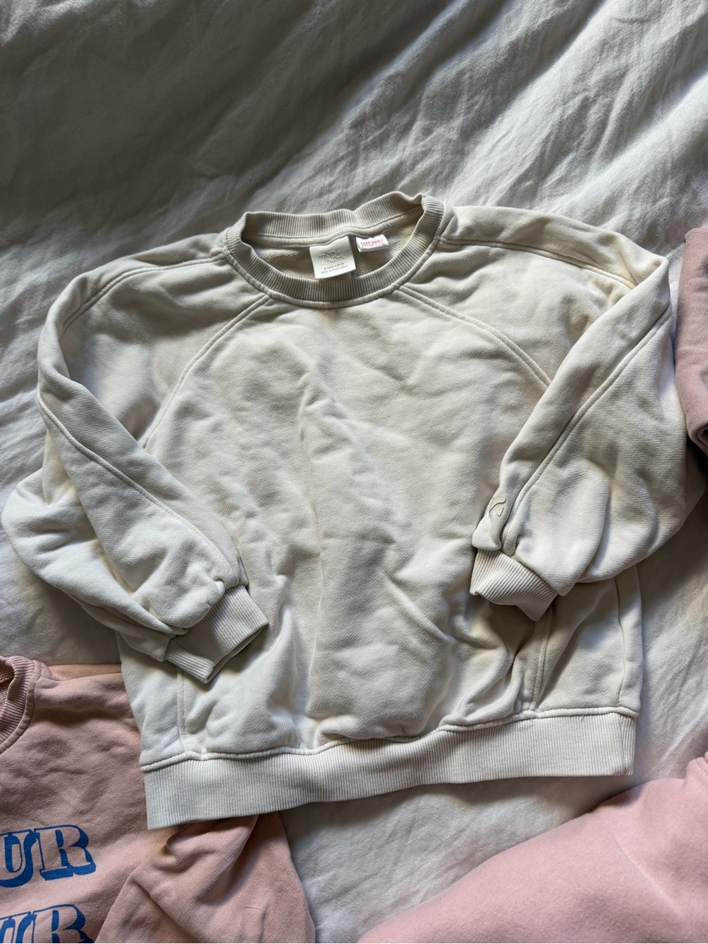 Zara Sweatshirt Bundle - Picture 7 of 7